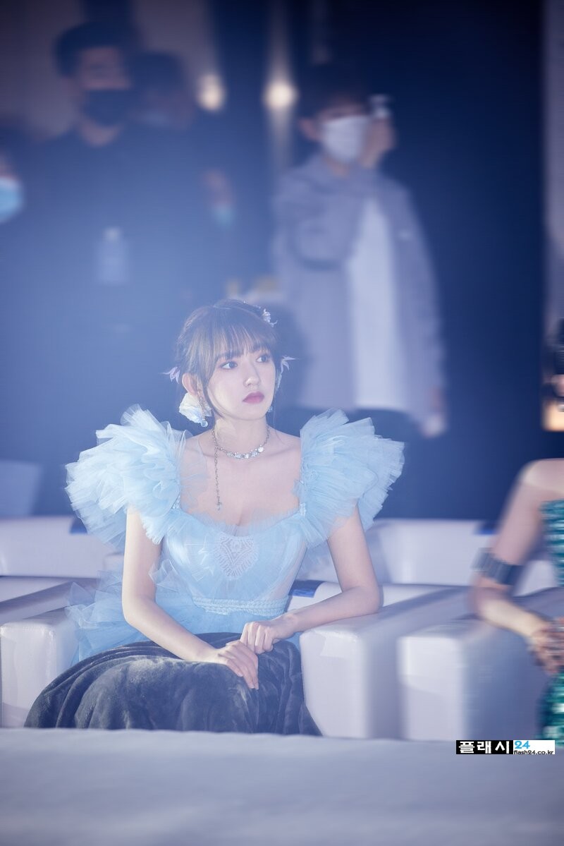 211222-Cheng-Xiao-Weibo-Studio-Rayli-Beauty-Awards-2021-documents-3(2).jpg