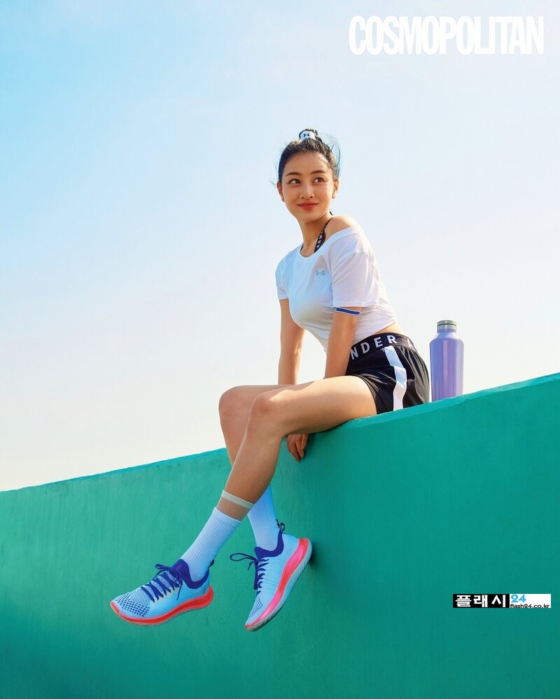 TWICE-s-Jihyo-for-Cosmopolitan-Magazine-August-2021-Issue-documents-11.jpg