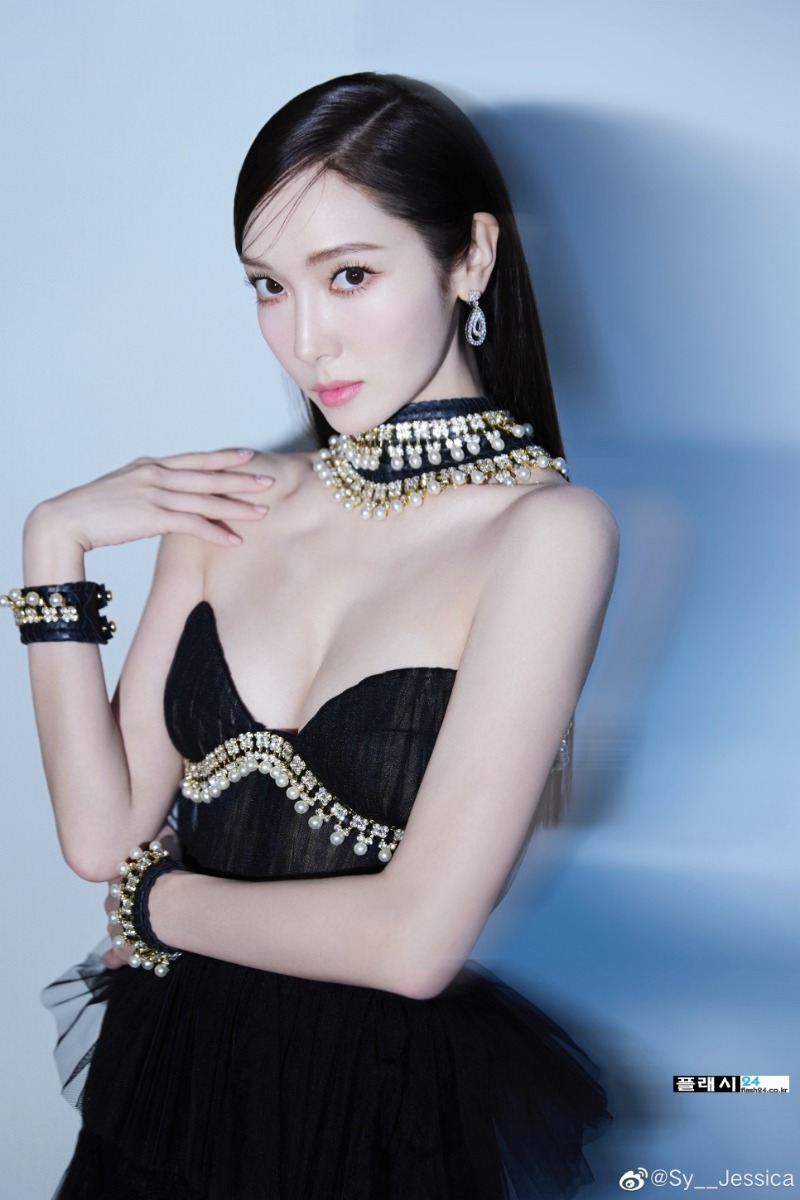 Jessica-Weibo-Night-2023-1.jpg