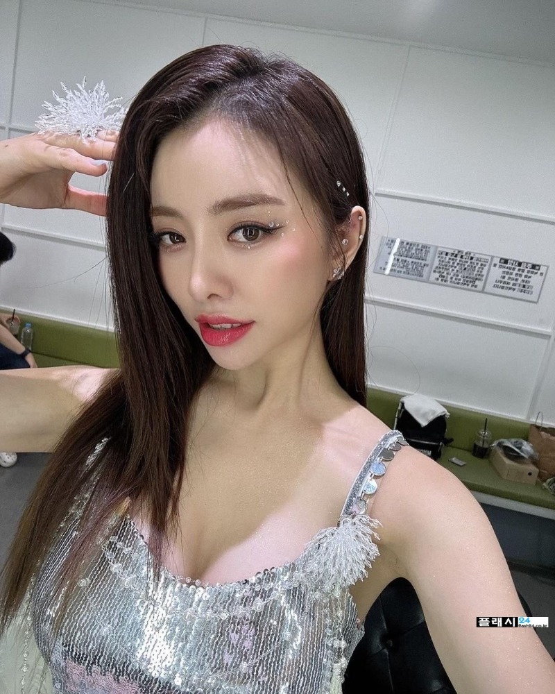 seolhayoon_356793011_636242601554703_4759516688259605842_n.jpg