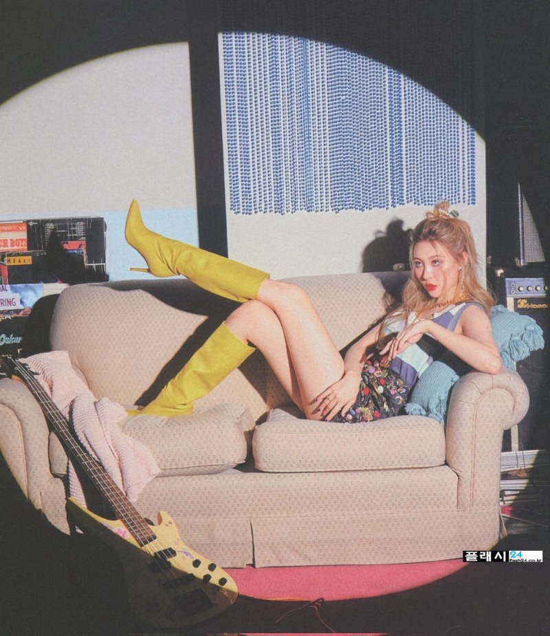Sunmi-1-6-Photobook-35.jpg
