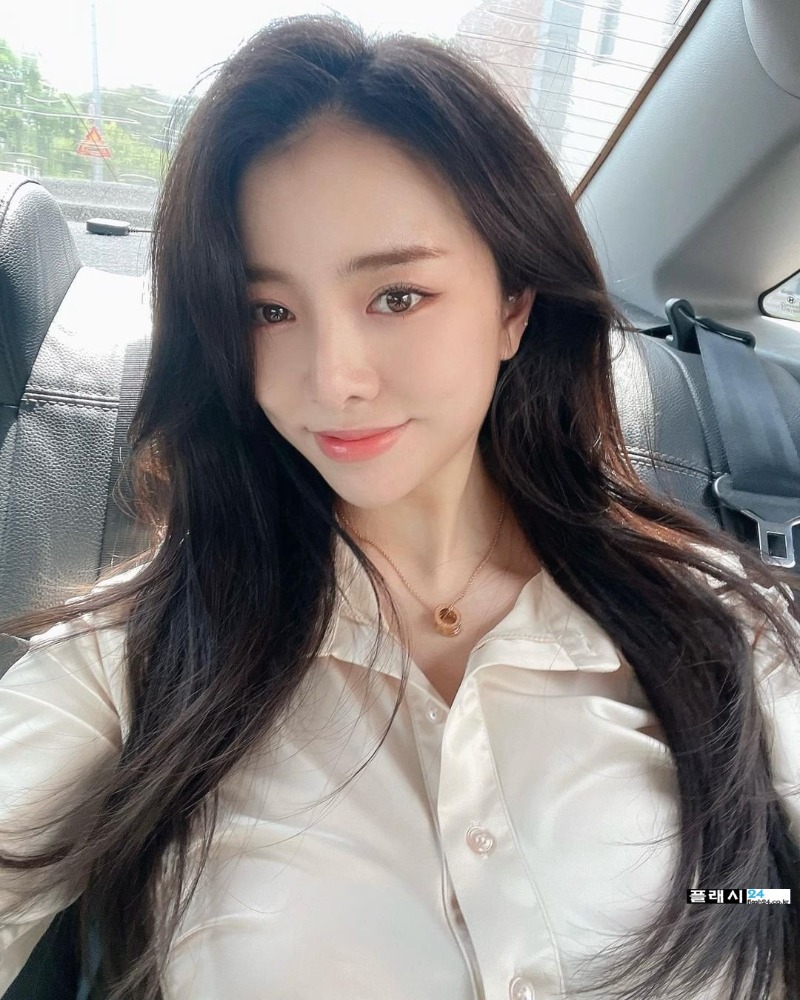 seolhayoon_347234529_934766557864662_7436091487534792747_n.jpg