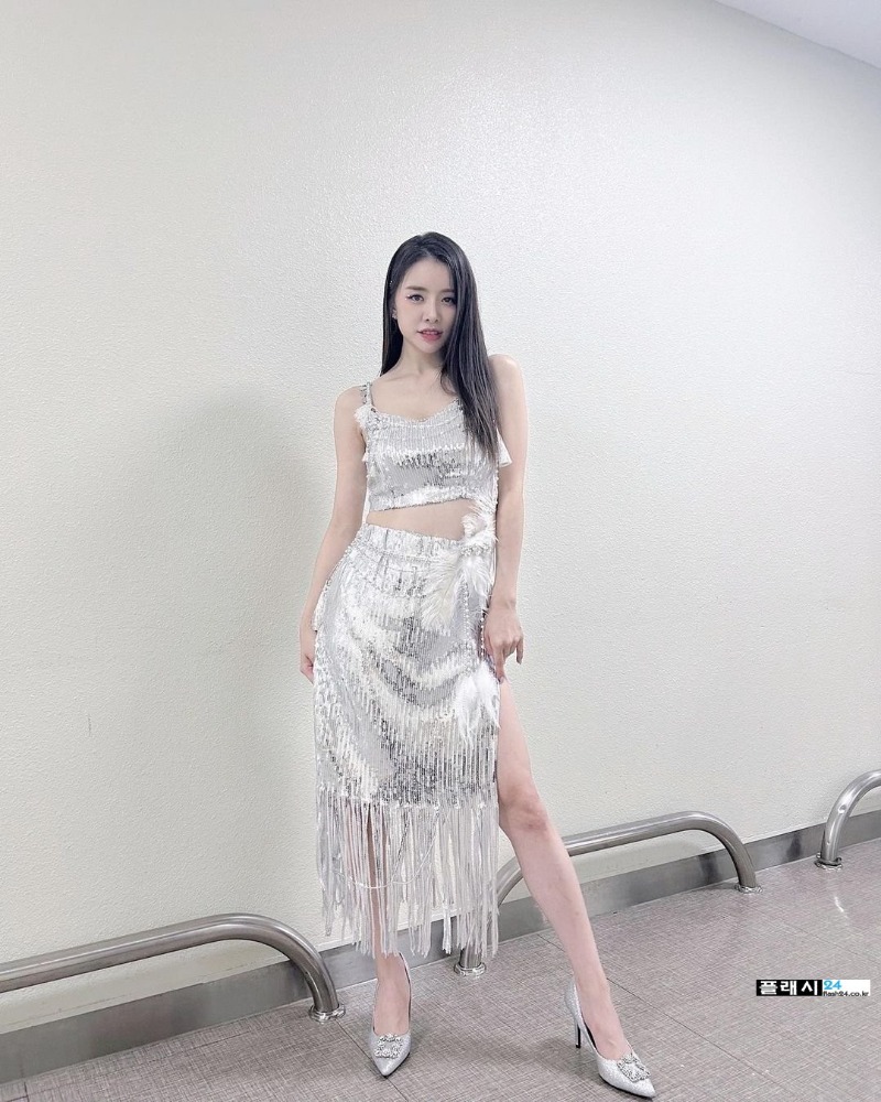 seolhayoon_358780063_6432596523520611_1186289684689542005_n.jpg