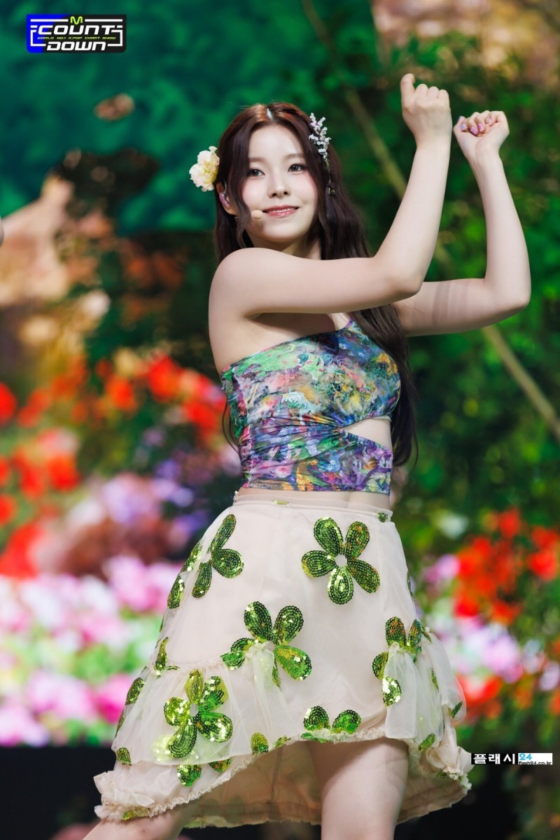 230713-NMIXX-Kyujin-2.jpg