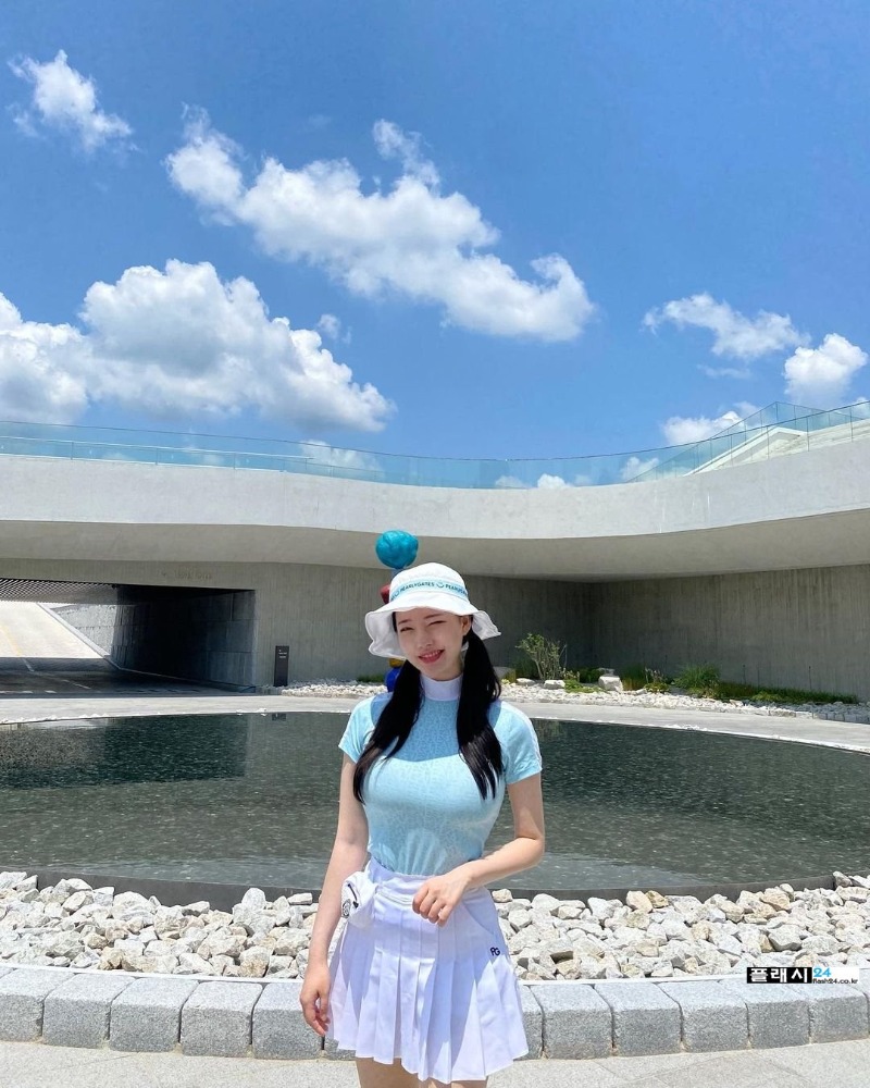 heyinkwon_356260871_989032735876557_5065418049049224912_n.jpg