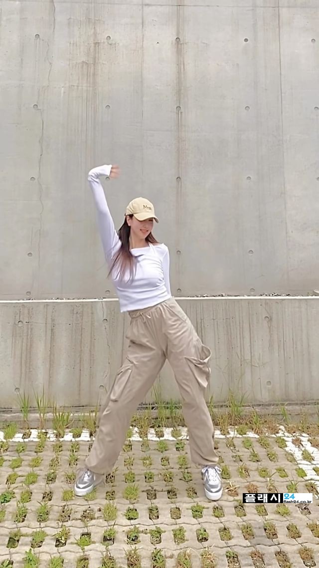 pt2_6819544827191737286516_0_b62827af99b85ea9590d009cb4cdda90.jpg