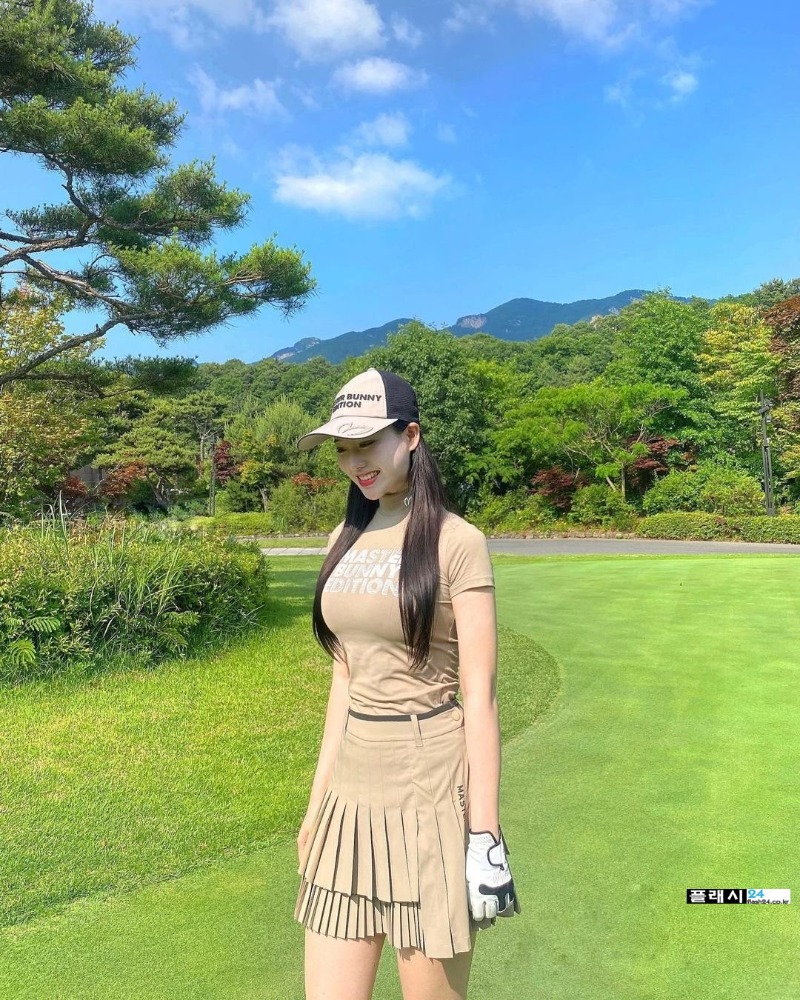 heyinkwon_355486834_494107319547572_7389313763040435912_n.jpg