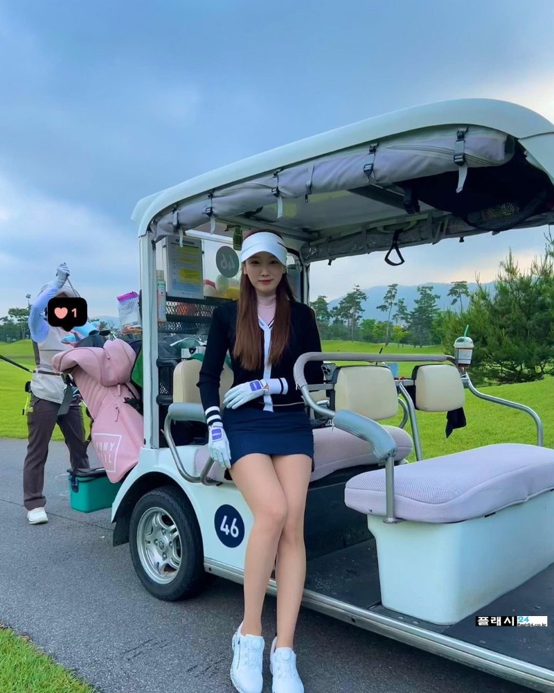 seyeonann_357661824_283047680773704_6243863274189324997_n.jpg