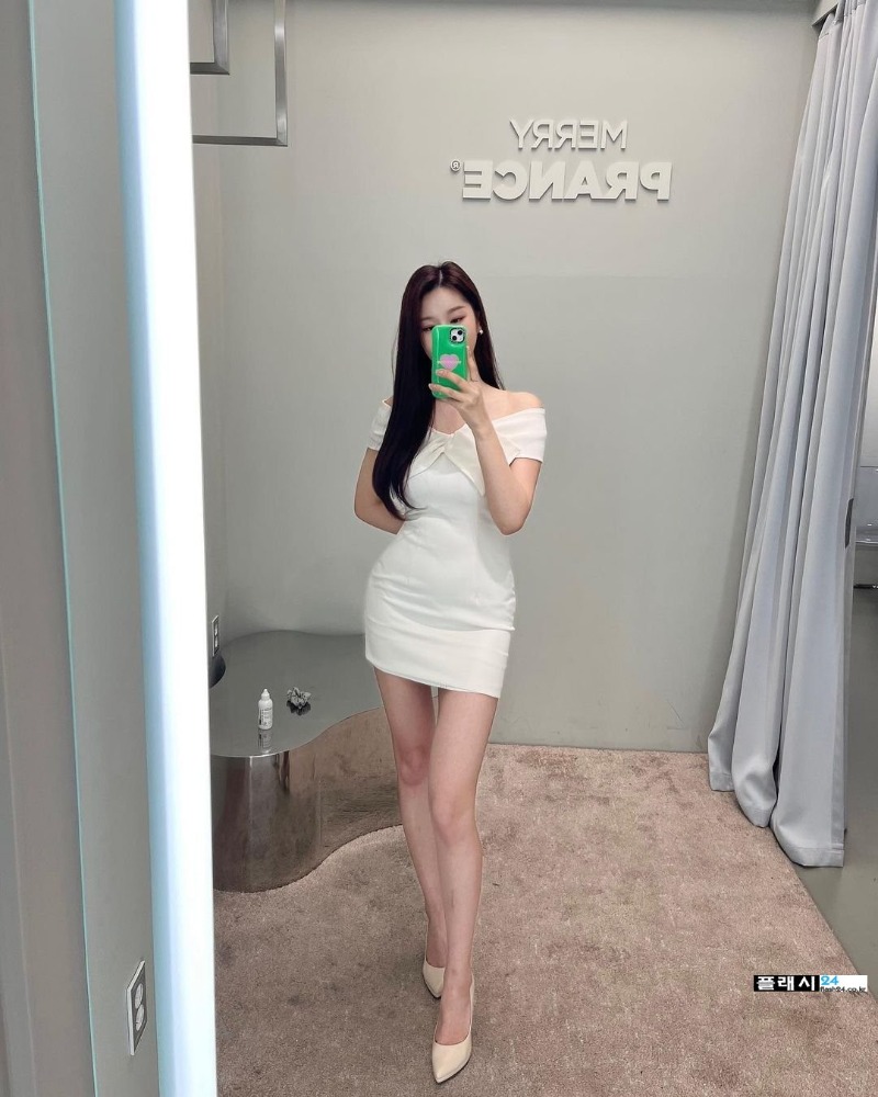 yoosunging_337409106_1431699664240323_7292895450723021825_n.jpg