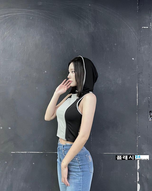 pt2_6819593730315762515113_4_ad30060ce0cc646109c40ec0f890ba0c.jpg