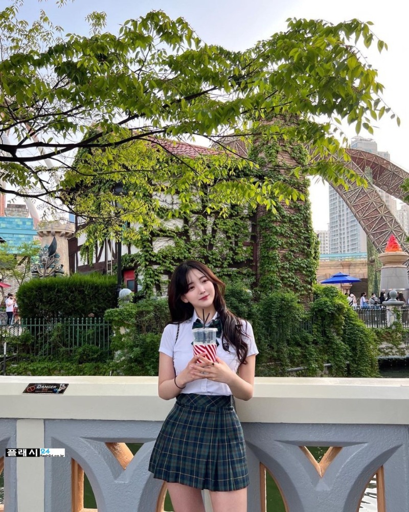 heavely_rina_279023869_1604968759875507_4032360003465952067_n.jpg